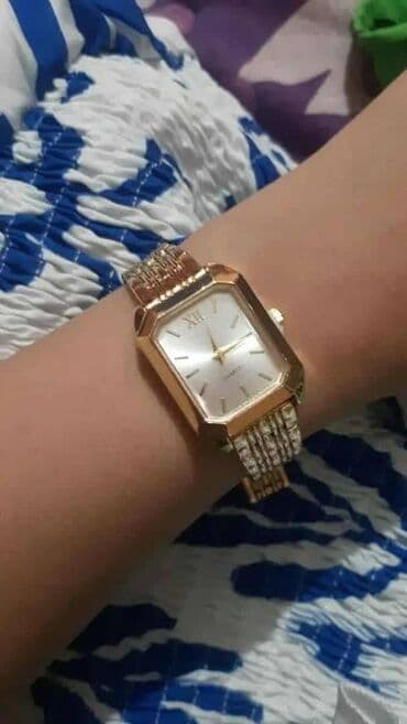 srebrni lancic cena: Classic watch, Female — 9