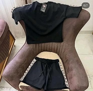 nike zenske torbice: GUESS i nike ženski komplet – majica kratkih rukava + šorts Turska — 6