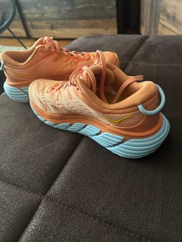 kupujemprodajem patike: Hoka, 37, color - Orange — 2