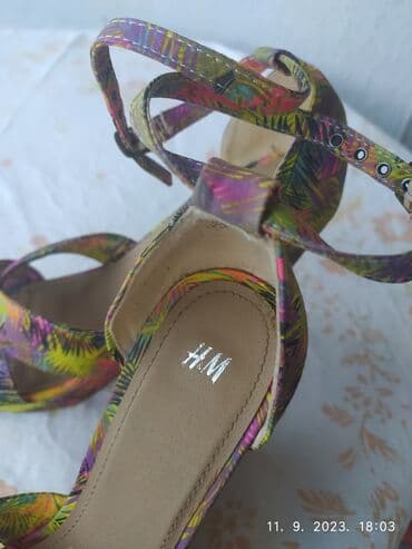 converse patike run star motion platform: Sandale, H&M, 39 — 2
