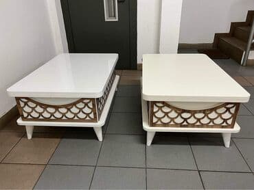 trpezarijski sto od paleta: Dostupne su 4 boje, Dimenzije stola su 60x90, a kada se rasklopi — 10