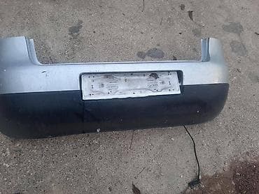 Branici: GOLF 5 ZADNJA BRANIK ZA VOLKSWAGEN GOLF 5 | koplet delovi za golfa 5 — 1