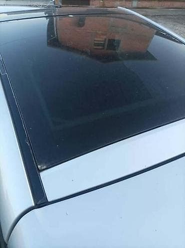 enterijer za kombije: Universal auto — 1