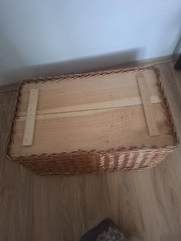 kolica za psa: Prodajem lezajku sa sundjerom za psa. Dimenzije 70cm, 45cm, 24cm — 4