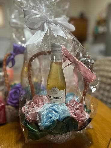 Donji delovi trenerke: Prodajem poklone i svasta nesto za vise informacije javite se u DM — 2