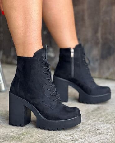 skechers zimske cipele: Cena 4300din
Peta :10cm
Br 36-40
Ptt 360 din
Isporuka 1-2dana — 4