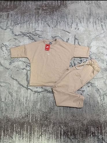 watch 9 cena: Cena 3100 dinara. 🦋
S m l xl 2xl
zs — 5