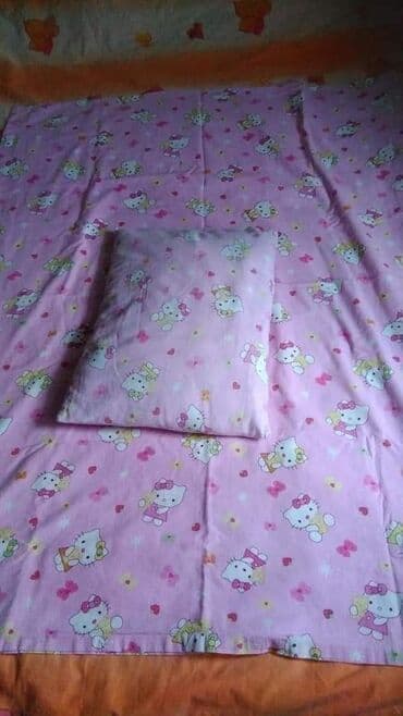 pamučne košulje: Cena 2100 din Pamucna posteljina 100 % pamuk/sifon Sadrzaj seta: - — 5