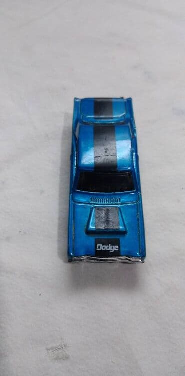 harry potter vt401 k: Hot Wheels Dodge Dart,oko Malaysia — 2