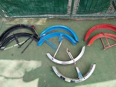 tip top auto delovi: Prednji zadnji blatobrani automatik a 3 2000 dinara u paru Na stanju — 2