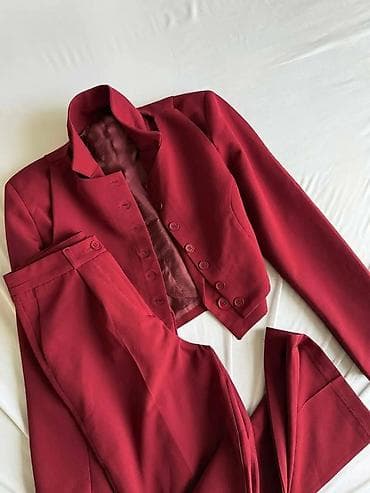 carape sa srcima: 3u 1 Ženski trodelni pantalonski kostim – sako, prsluk i pantalone - — 5