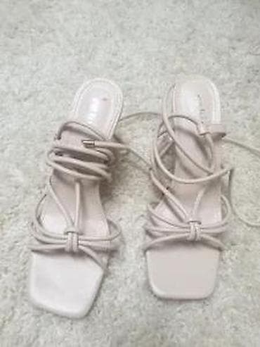 deichmann obuca za vodu: ZENSKE SANDALE 43 | Karakteristike ženske obuće Veličina 38 Boja — 1