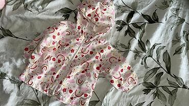 pull and bear jakne srbija: Dečja lagana jaknica sa kapuljačom, 68vel - Idealna za prolećne i — 1