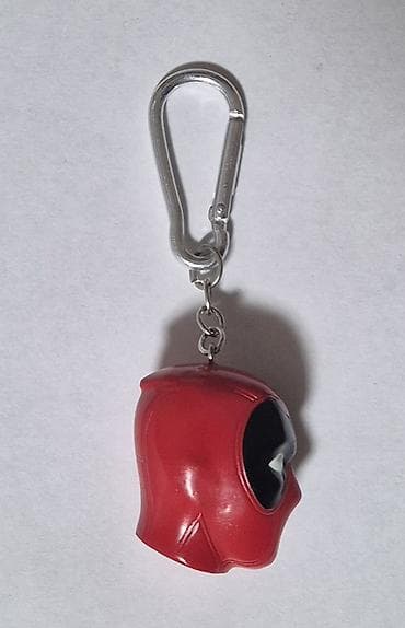 DEADPOOL privezak za ključeve, potpuno nov, nekorišćen. Ne prihvatam — 3