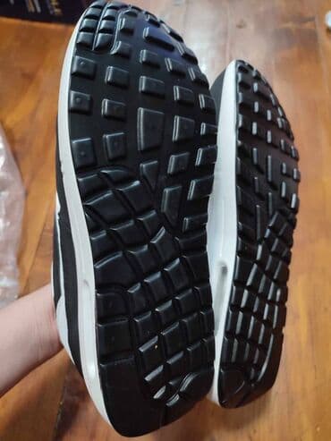 muške zimske jakne c a: Trainers, size - 46 — 4
