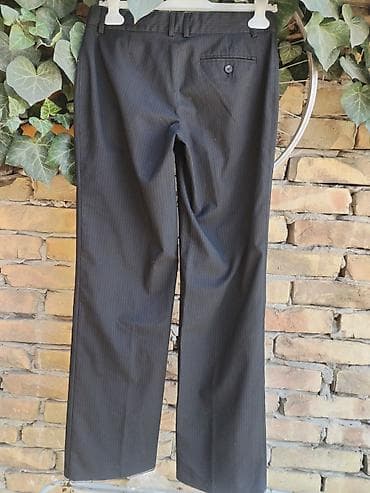 Men's Clothing: MEXX poslovne pantalone vel M, L
Struk po 40
Nogavice spolja 104 — 5