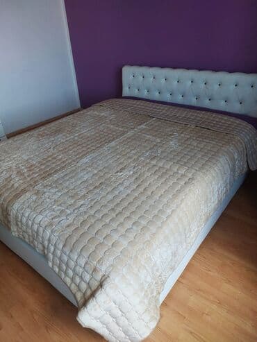 silikonska podloga za testo: Plišani prekrivači Dimenzije-160*220 Cena-3500 Dimenzije-200*220 — 3