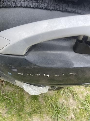 Ostali motocikli i skuteri: Peugeot Satelis skuter – crna boja, veliki gradski maxiskuter. - — 8