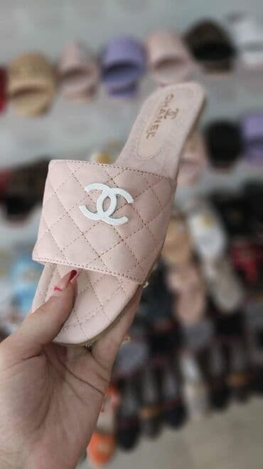 hugo papuce zenske: 36 - 40
2000 — 4