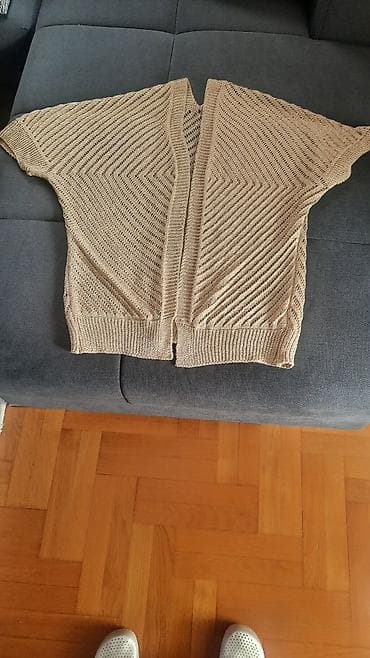 Pletena bež kardigan/pončo bluza bez kopčanja - Model: lagano