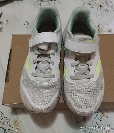 decije kabanice waikiki: Adidas dečije ženske patike sa čičak trakama i pertlama, Cloudfoam — 2