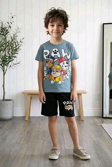 new yorker pantalone: Dečiji kompleti
3 do 10
1900 din
dk — 5