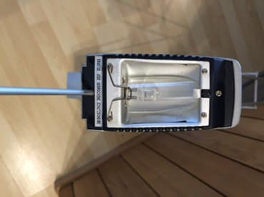 sto i stolica za devojcice: Stona lampa, Upotrebljenо — 6
