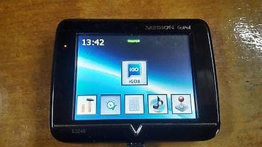 MEDION GoPal E3240 navigator 8.89 cm (3.5") Touchscreen Fixed