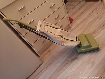 peci na pelet cene: Stari retro stapni usisivaci Iskra TK 7005 R i 202 S. Nepoznato — 8