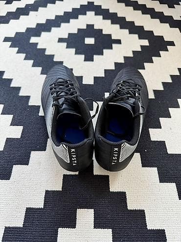 Sport i razonoda: Kipsta kopačke za fudbal, malo korišćene, broj 42 - Model: Kipsta — 4