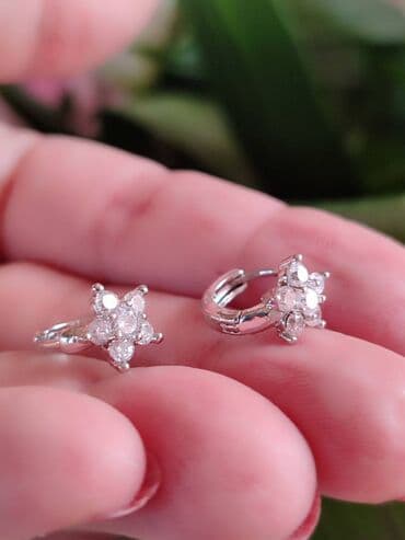 crop top c a: Hoop earrings, Material: Silver — 1