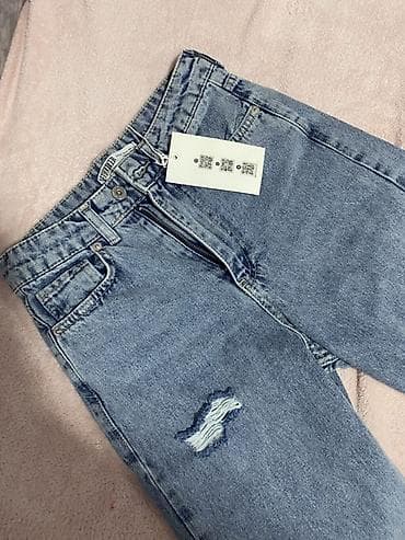 diskver farmerke cena: Farmerice – ravni kroj, visok - Model: široke nogavice / straight fit — 6