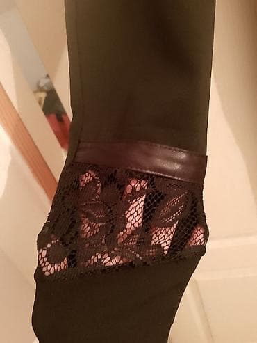 Women's Clothing: Crne ženske helanke sa dekorativnim detaljima - Model: uske helanke — 5