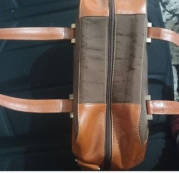 Torbe: Ženska torba – Escada Sport - Model: baguette/duffle silueta sa — 3