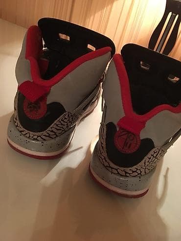 96 patike: Akcija! Jordan patike,broj 35-36, ocivane,nemaju svoj ulozak,stavljen — 3