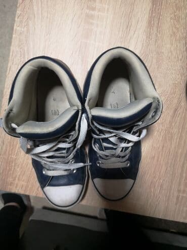kopacke sa malim kramponima: Converse, Veličina - 38 — 3
