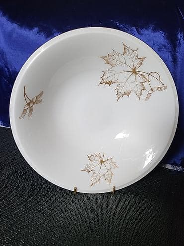 Cinija Freiberger porcelan Nemacka iz 1950g+. Cinija je perfektna sve