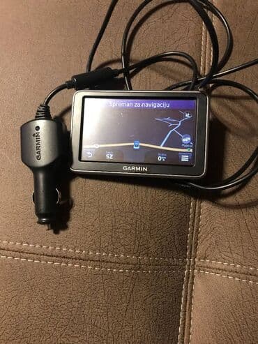 a1 sim kartica cena: Garmin 140 Navigacija ima svoj punjac ali je bez drzaca za sajbnu — 4