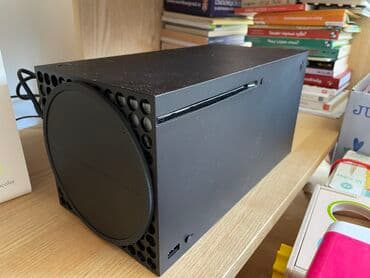wireless rikverc kamera: Xbox series x - 1T Uz konzolu idu 3 igrice (Hello infinite, Spyro — 1