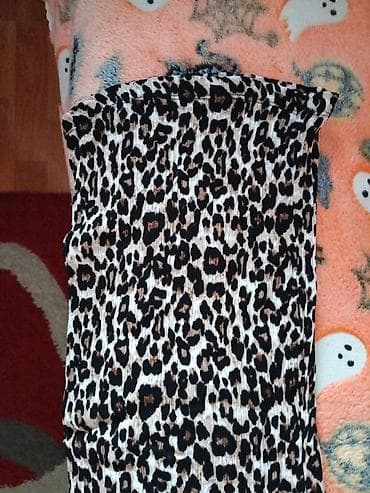 ali mekbil: Ženske pantalone sa leopard printom - Širok, ravan kroj nogavica – — 3