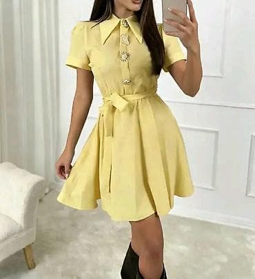 Ženska kratka haljina sa kragnom i kratkim rukavima - Silueta: A-kroj