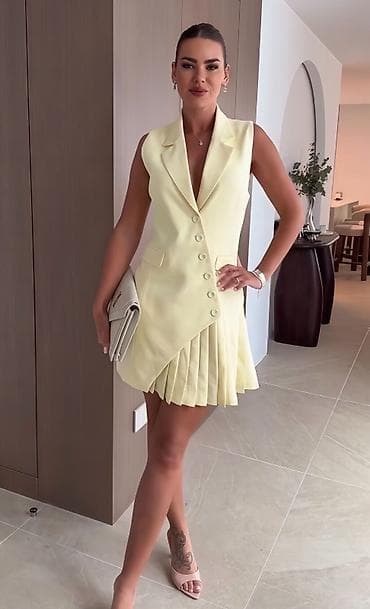 bež odelo: 🔥Elegantna bez/siva mini haljina-sako bez rukava
✅3000 din — 7