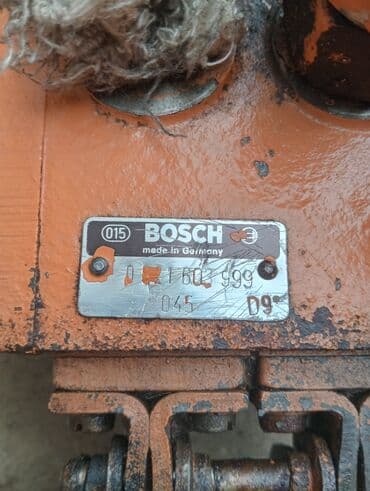 cekrk za auto prikolice: Razvodnik hidraulike Bosch — 3