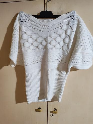 Bela pletena ženska bluzica/pončo kroja - Boja: čista bela -