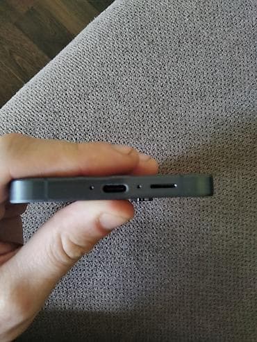 mikrofon huntrix: Samsung Galaxy A55 pametni telefon – tamno plava boja - Tanak, ravnih — 6