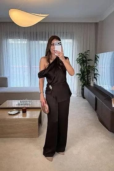 Women's Footwear: Novo u ponudiii!!! Komplet: 3500 din Elegantni dvodelni komplet – top — 7