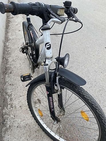 balans bicikl aksa: Lep bicikl iz inostranstva. Ispravan. Dogovor oko cene — 4