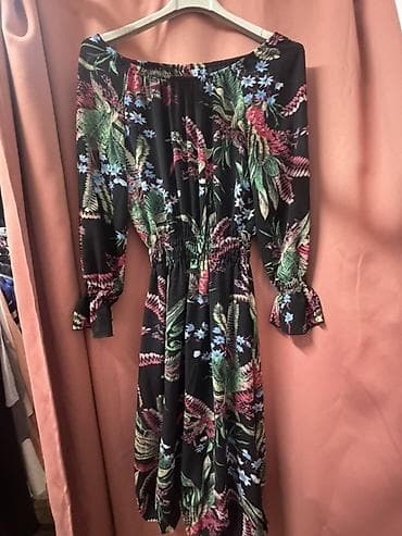 Haljine: Haljina sa tropskim printom M velicine - Model: duga haljina sa dugim — 1