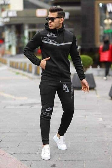 trenerke od likre: S,m,l,xl,2xl
3400
Likra
Slanje od 11.08 — 2