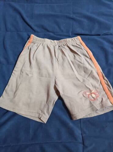 svetlece igracke za decu: Short, 140-146 — 1